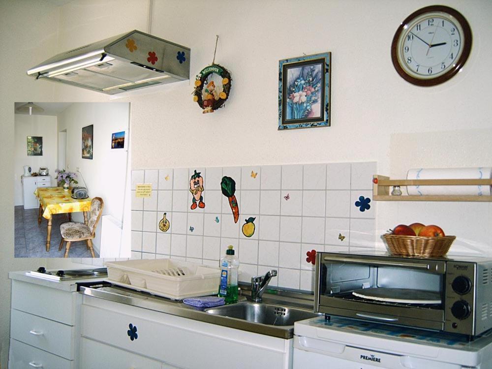 Ferienwohnungen "Marie" Mit Terrassen, Inclusive Park- Und Stellplaetze Am Haus, Mueritz-Strand Nur 700M, Altstadt 10Min, Ruhige Lage, Варен Екстер'єр фото