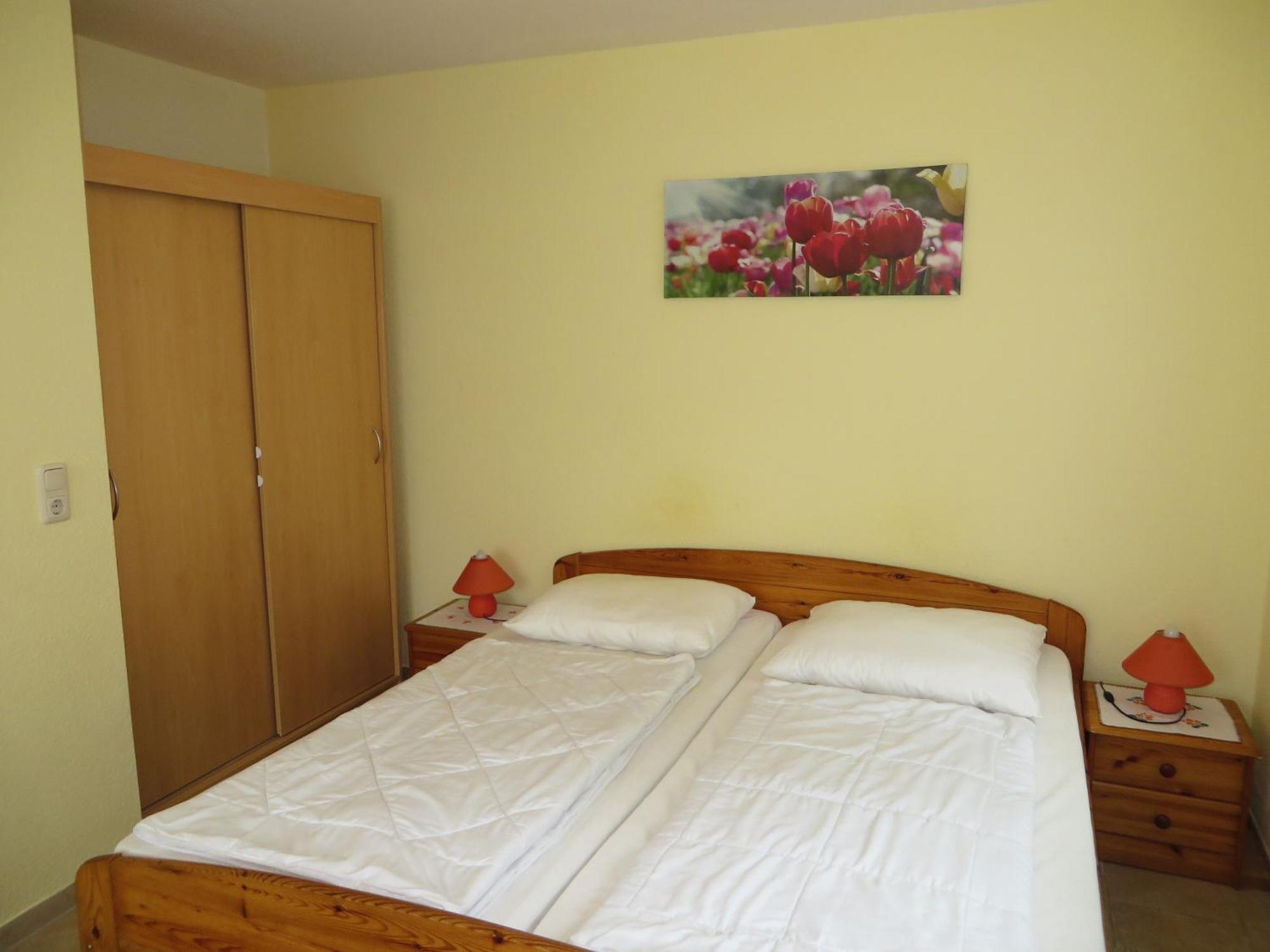 Ferienwohnungen "Marie" Mit Terrassen, Inclusive Park- Und Stellplaetze Am Haus, Mueritz-Strand Nur 700M, Altstadt 10Min, Ruhige Lage, Варен Екстер'єр фото